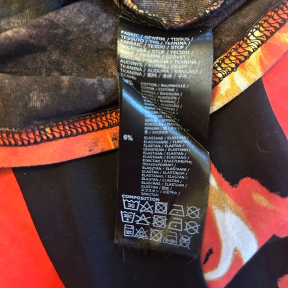 Killstar Carrie Official Long Sleeve Mock Turtleneck Flame Top XS - Picture 9 of 9